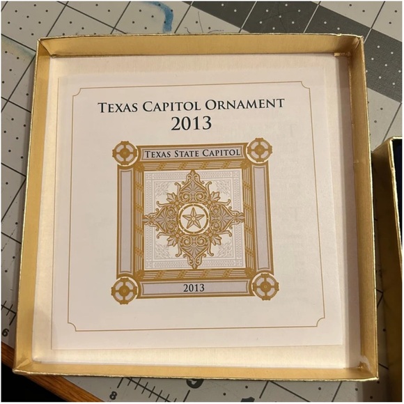 NIB 2013 Texas State Capitol Austin Christmas Ornament - Picture 3 of 3